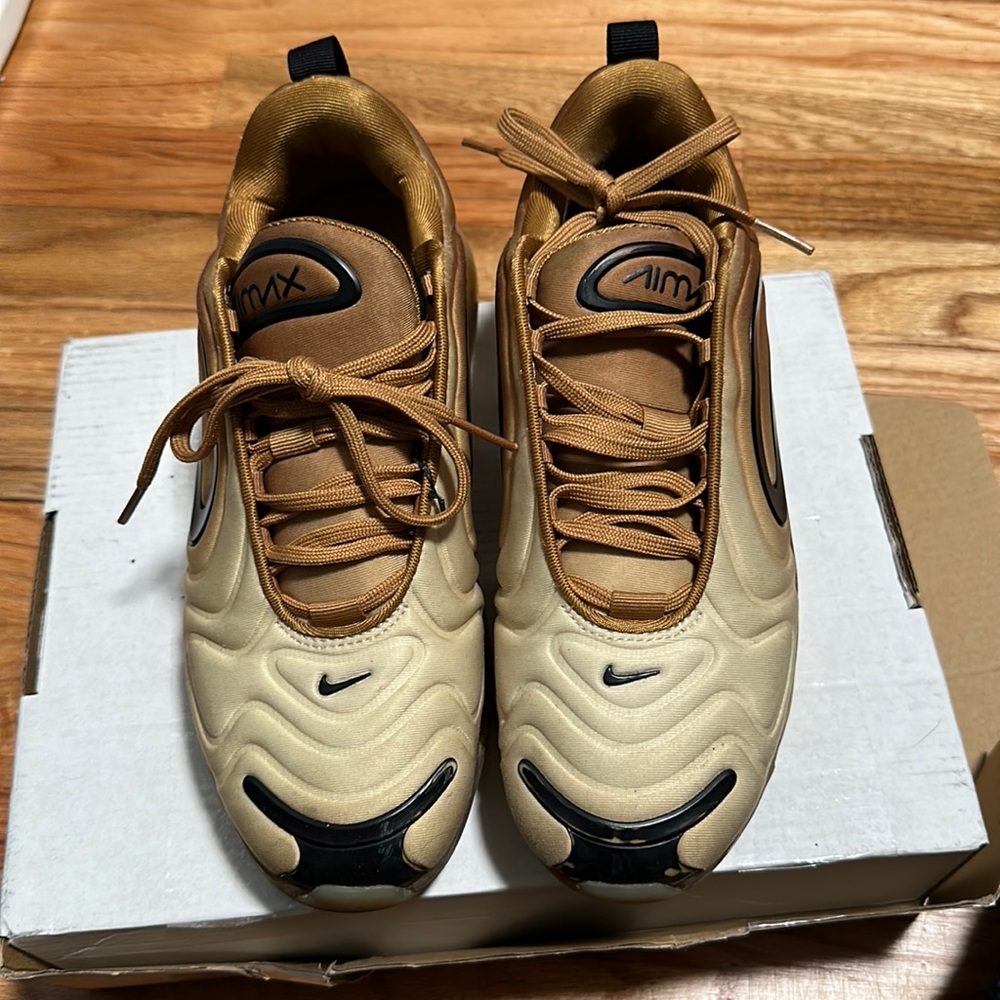 Nike AirMax 720 Men’s Size 6